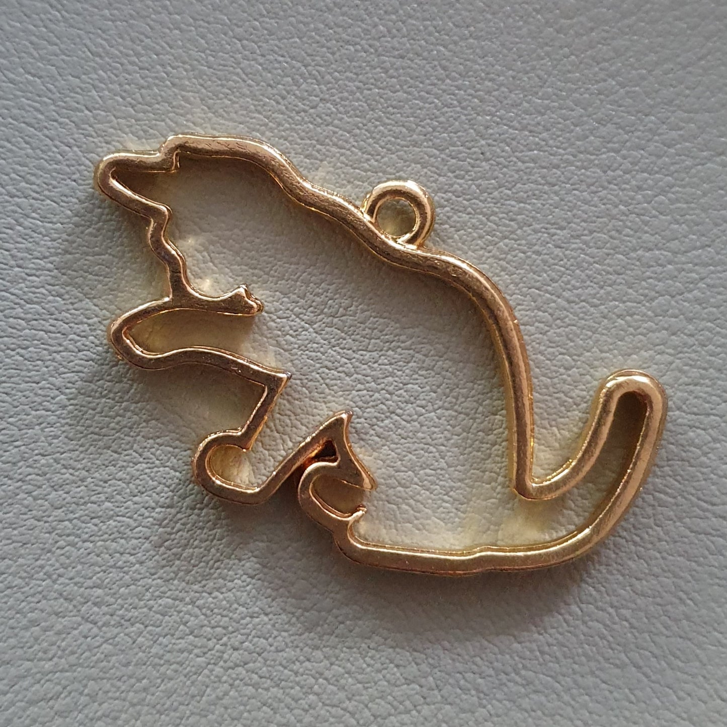 Open Back Bezel - Cat Playing Gold