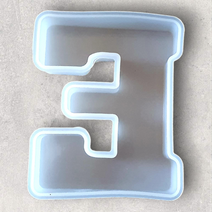 10CM ALPHABET MOLD E