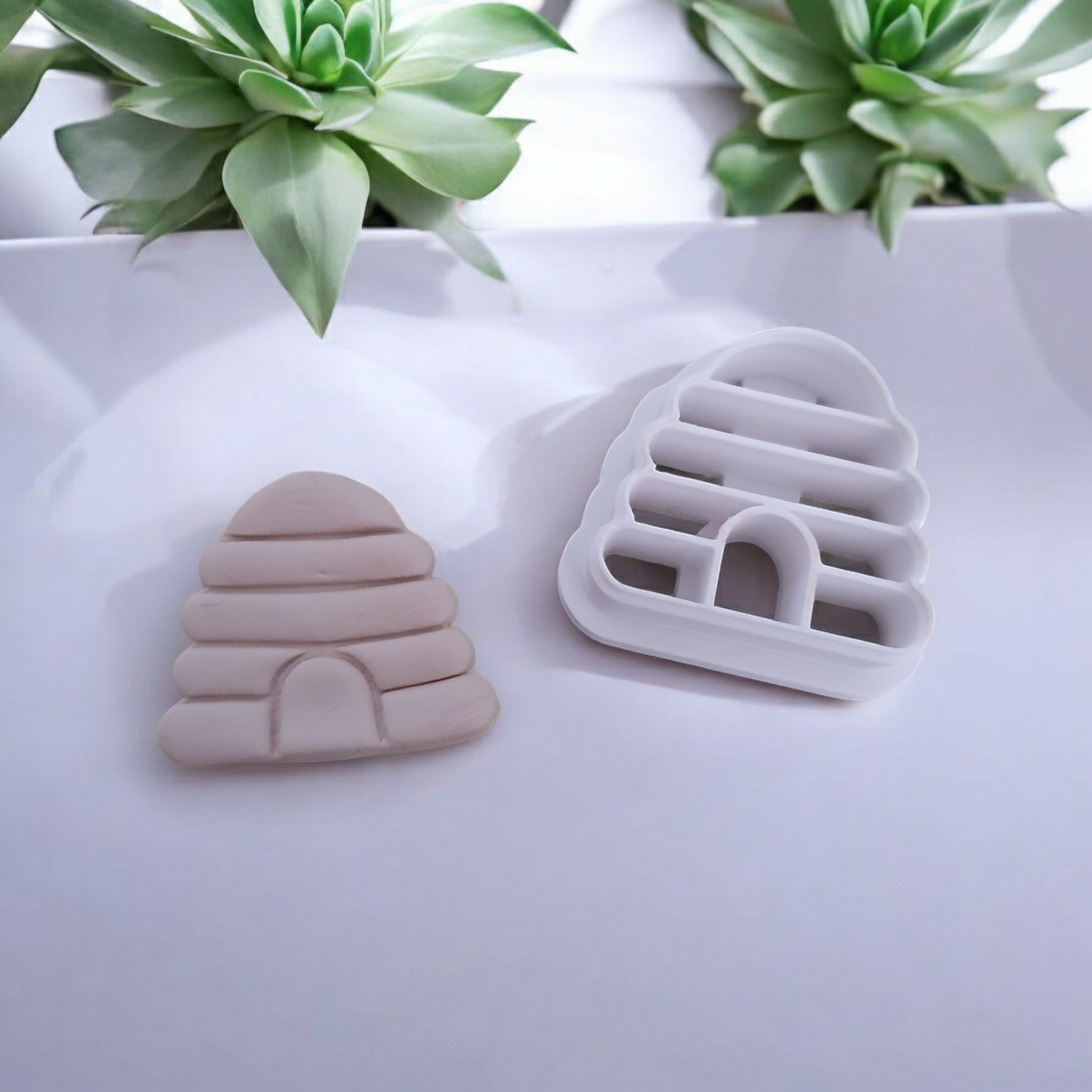 Bee Hive Polymer Clay Cutter