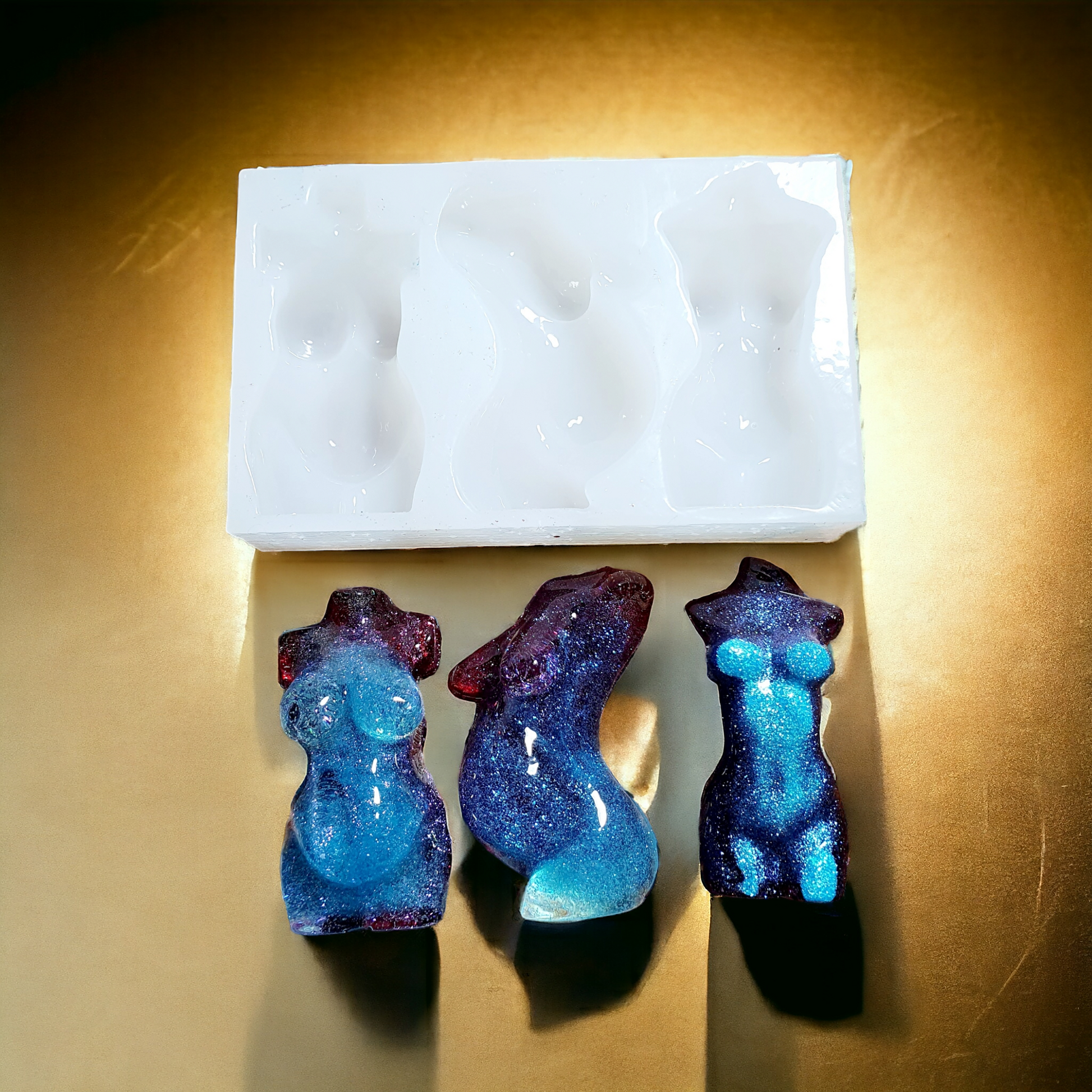 Goddess Torso Pendants Silicone Resin Mould - Keipach