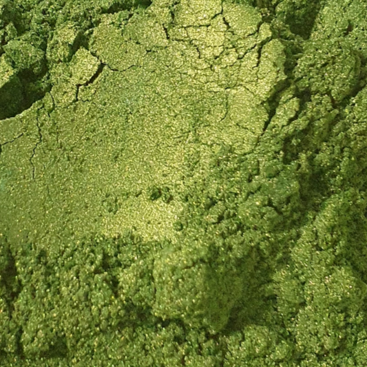 Pearlescent Mica - Demantoid - Keipach